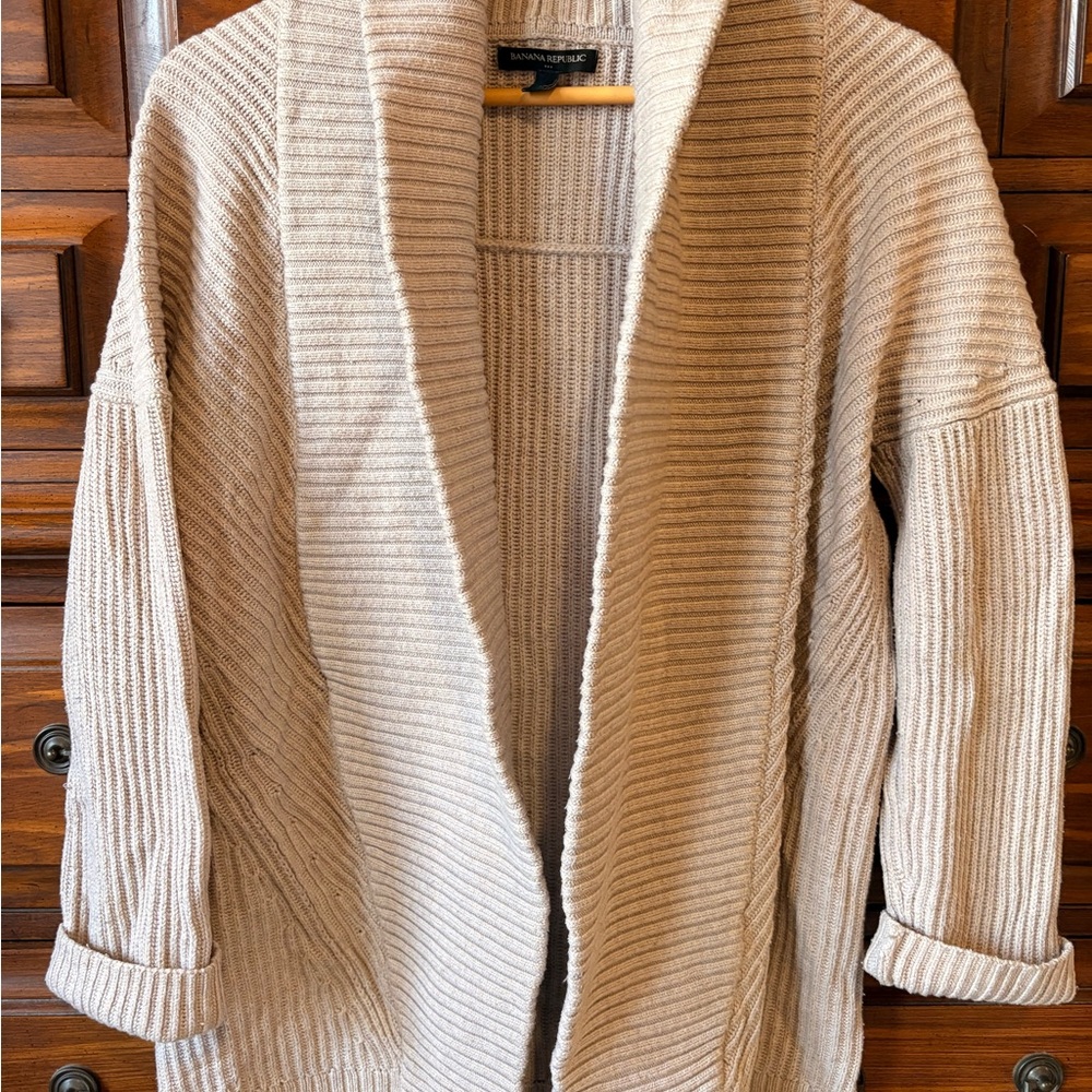 Banana Republic Women's Tan Cardigan Sweater